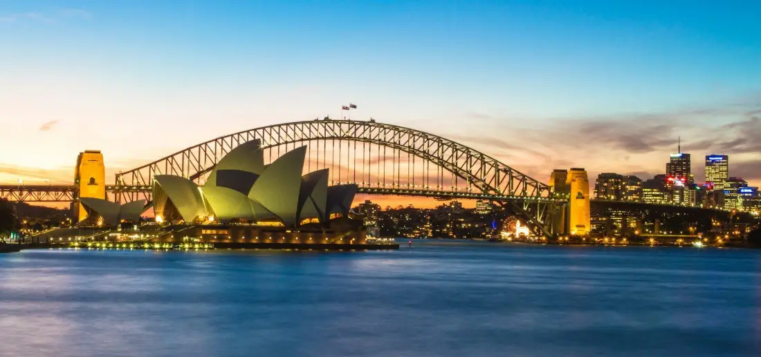 Harbour cities, the Great Barrier Reef and the red heart of the Outback.
