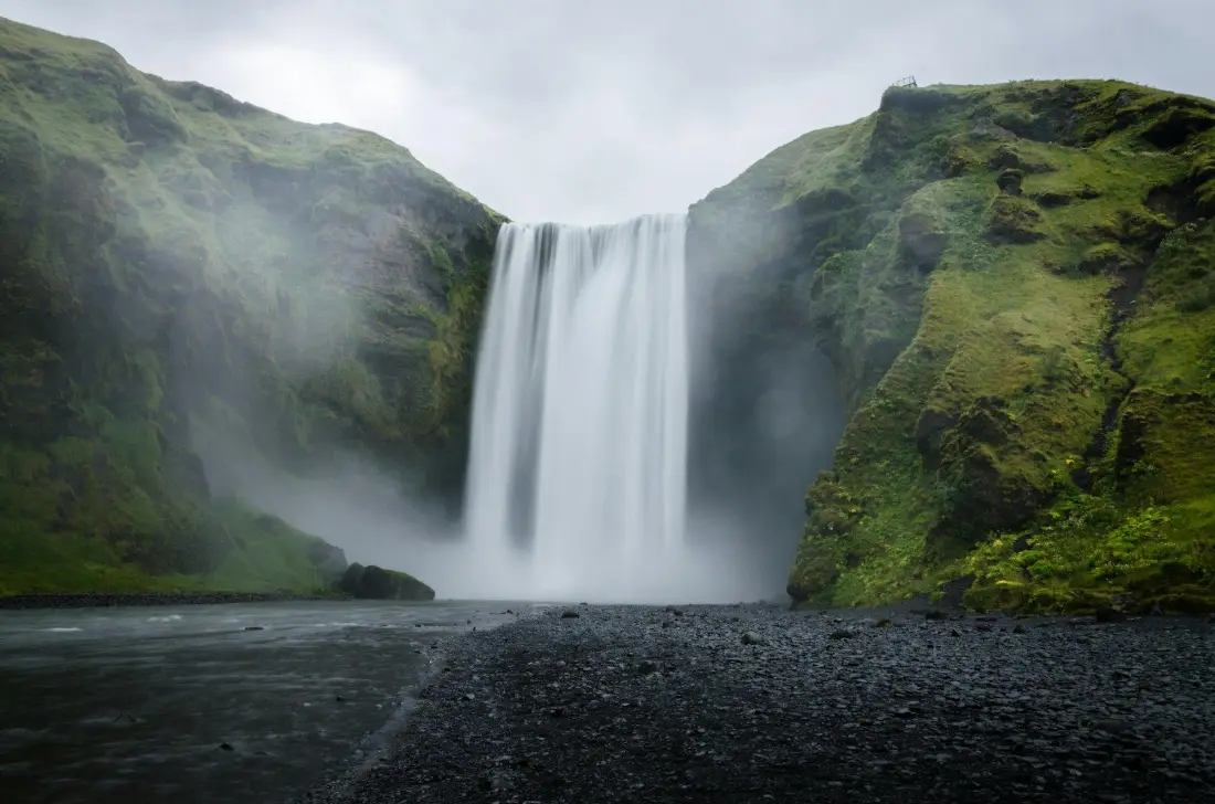 Northern Lights, glaciers and waterfalls just three hours away.